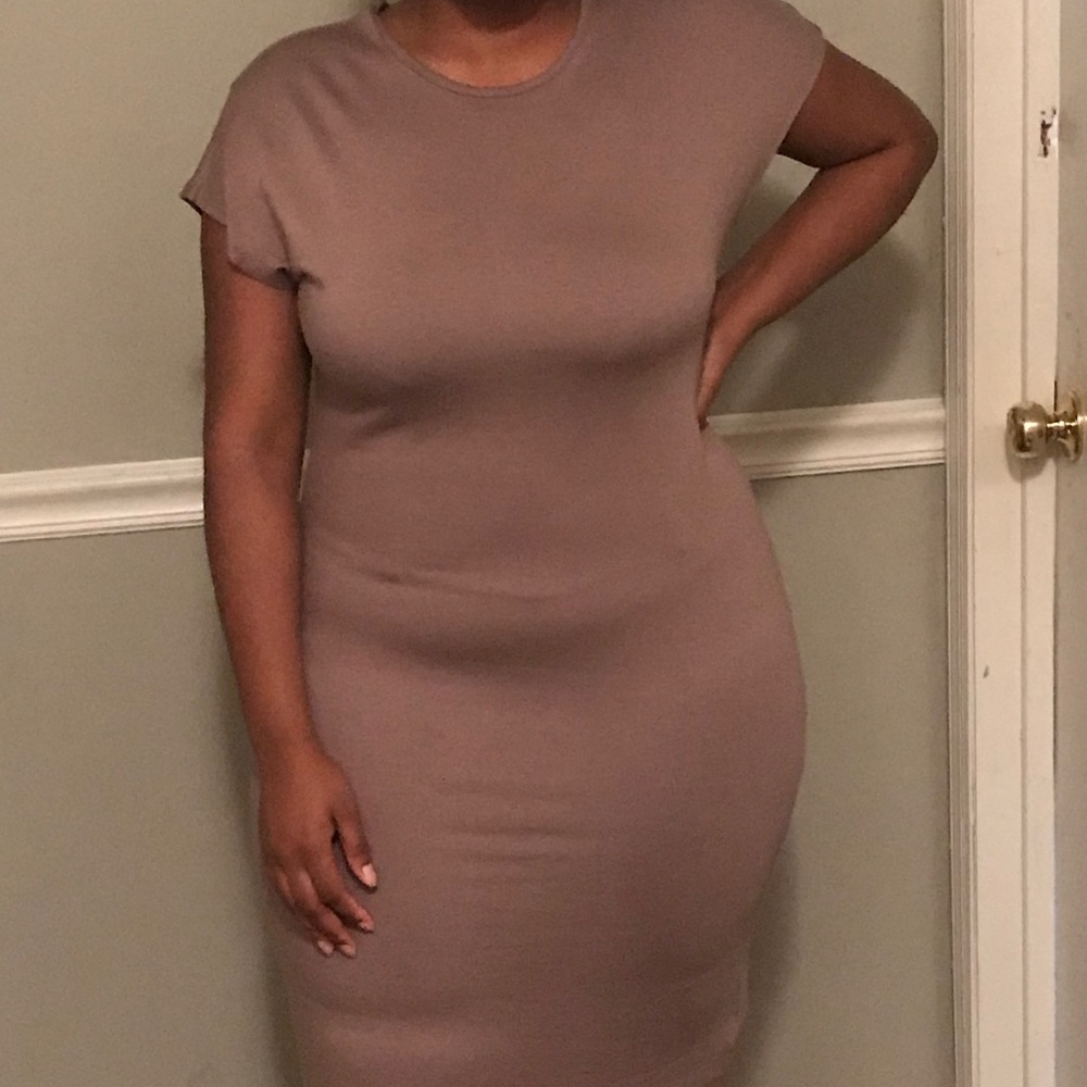 Open back with split Dress - Picture 2 of 2